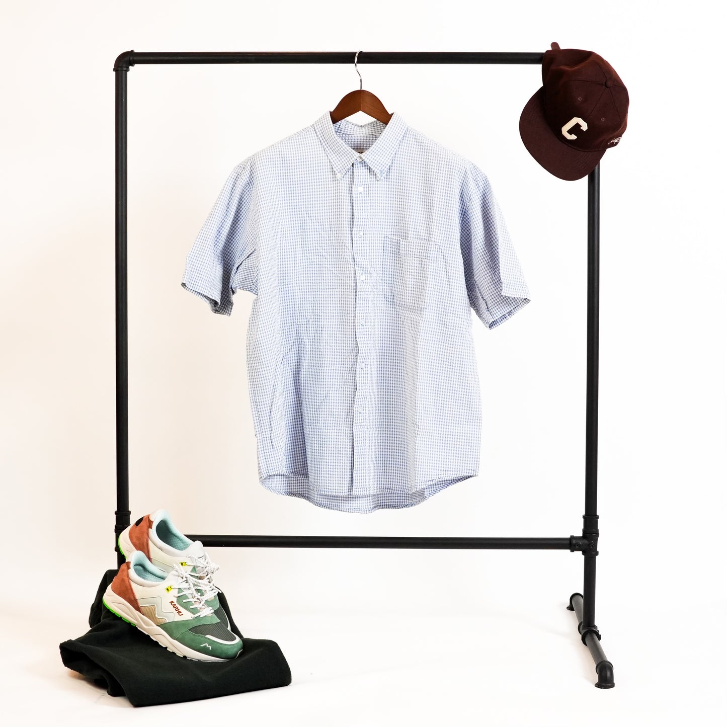 IZOD - Seersucker short sleeve Button down