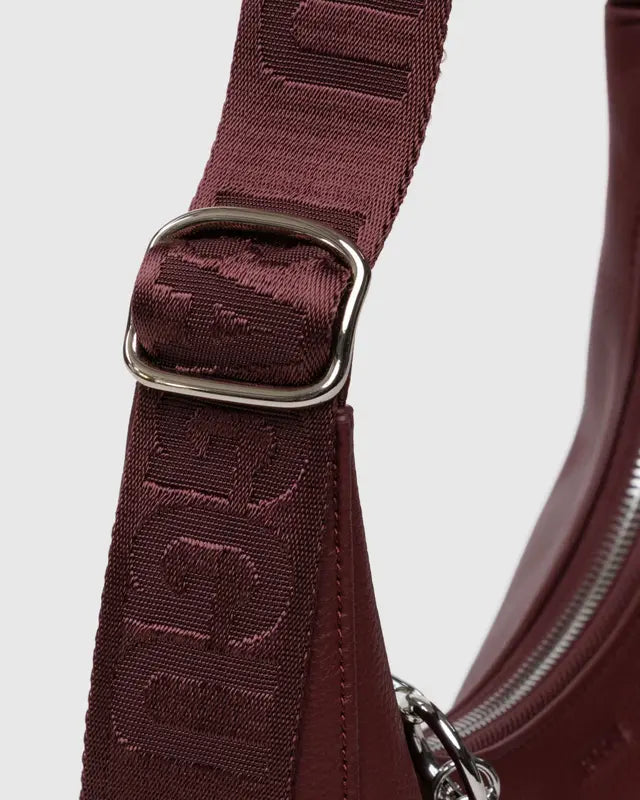 Baggu - Small Recycled Leather Crescent Bag