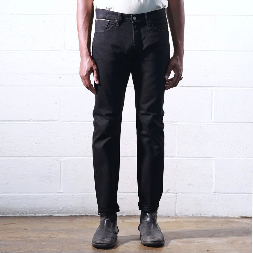 Edwin - Akita Straight - Black