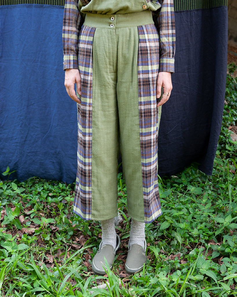 W'menswear MOUNTAIN PANTS