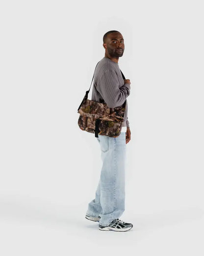 Baggu - Nylon Messenger Bag